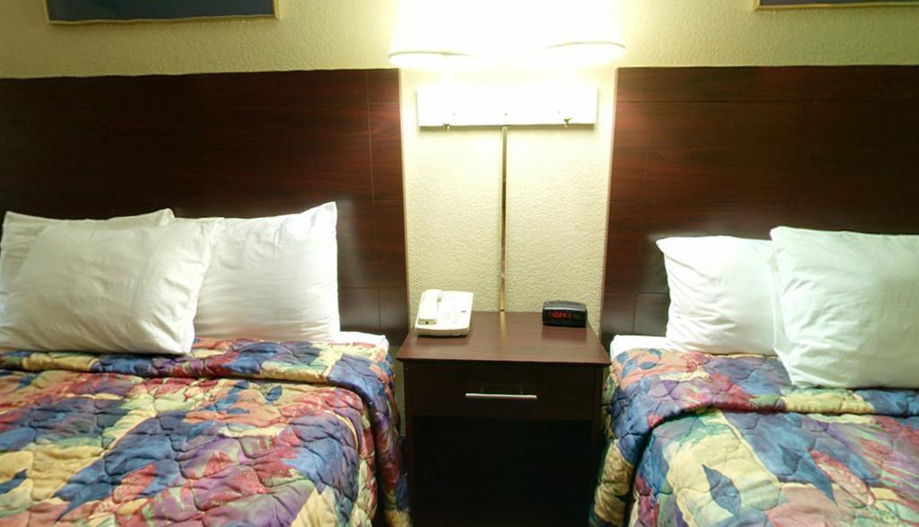 Americas Best Value Inn ニュートン 部屋 写真
