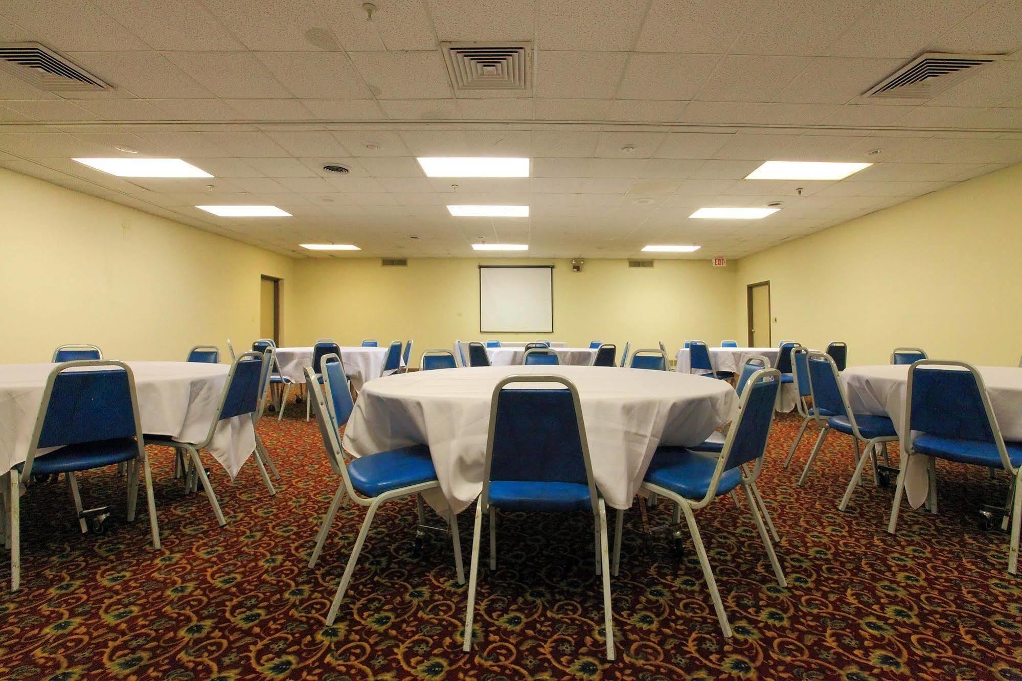 Americas Best Value Inn ニュートン 設備 写真
